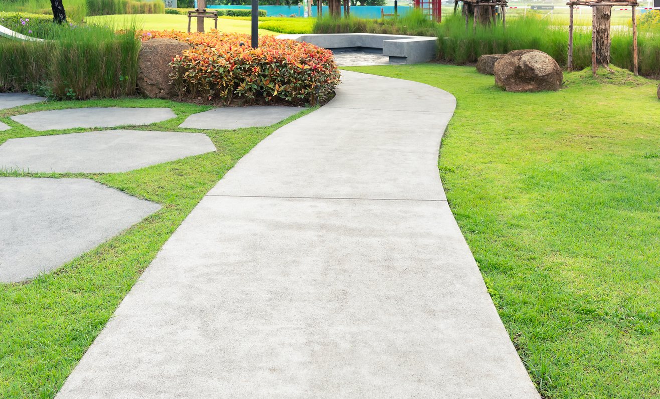 Walkway concrete installation in Tulsa